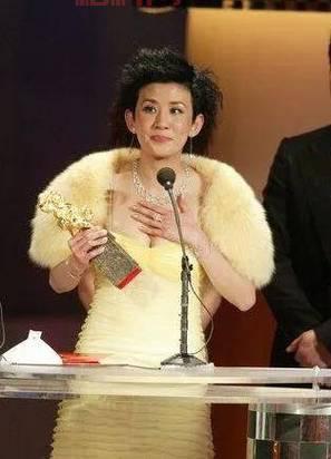 千王之王2000演员表及角色介绍：张家辉、周星驰、吴君如等豪华阵容